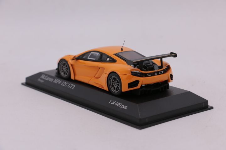 Minichamps McLaren MP4-12C GT3 - 1:43
