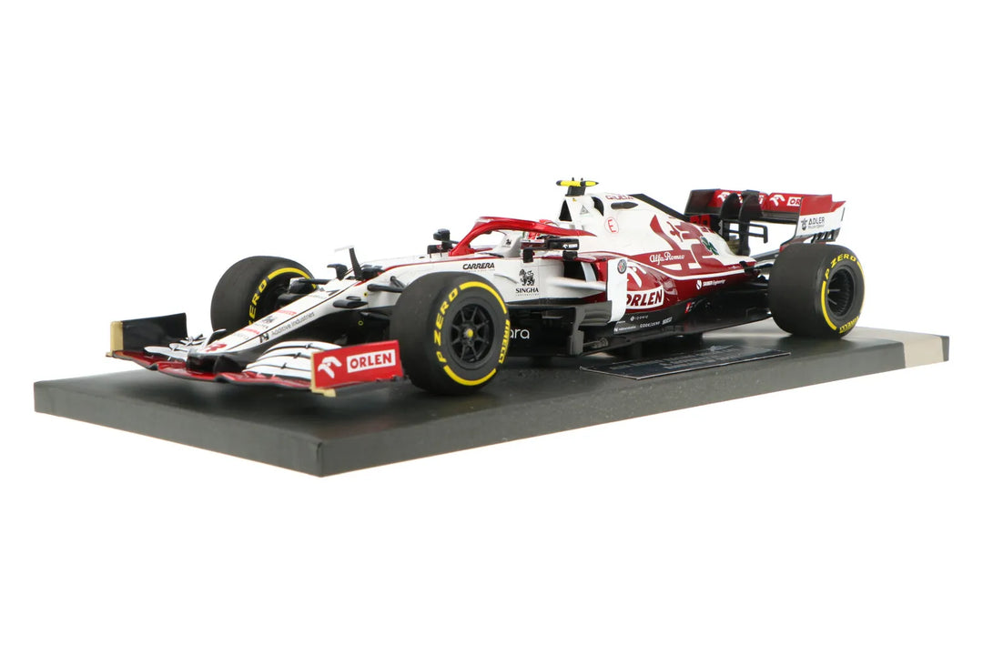 Minichamps Alfa Romeo Racing C41 