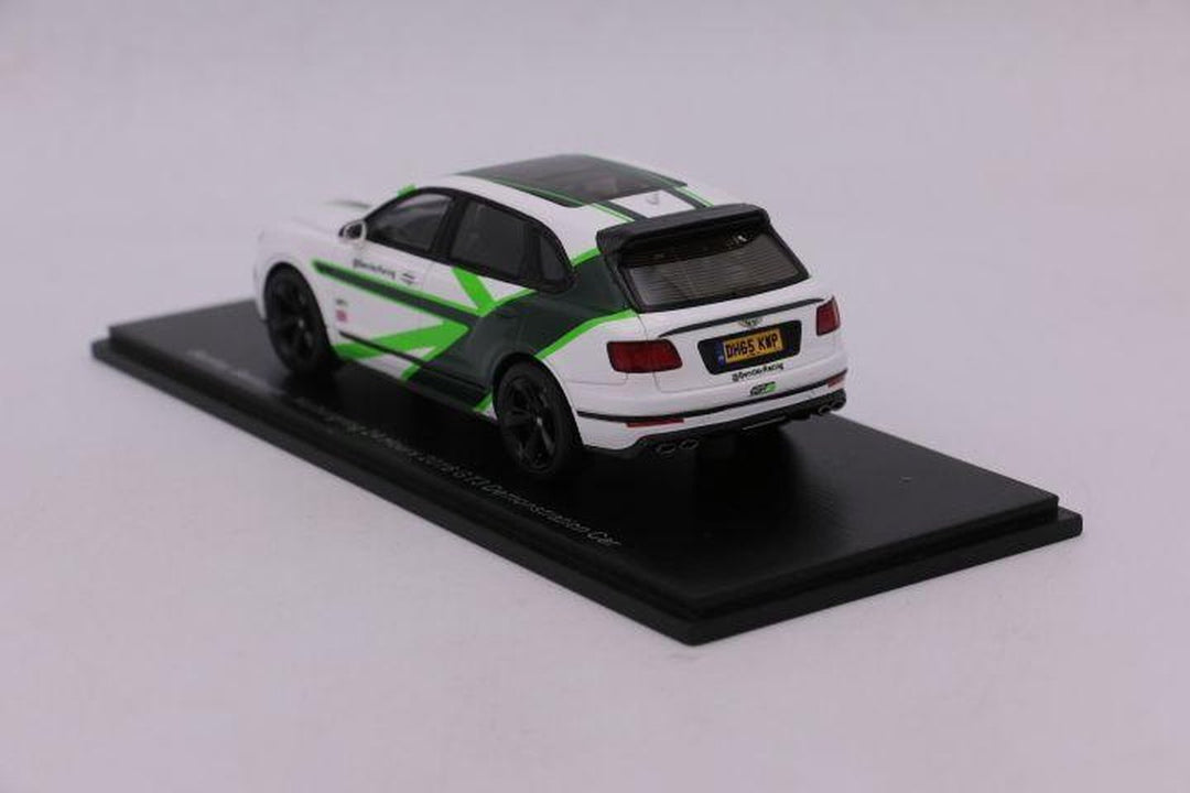 Spark Bentley Bentayga Voiture de démonstration 24H Nurburgring 2016 Blanc 1:43