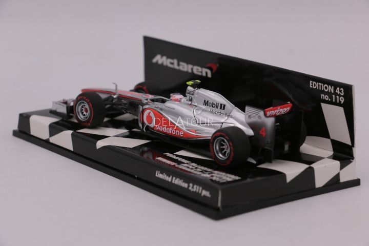Minichamps McLaren Mercedes MP4-26 