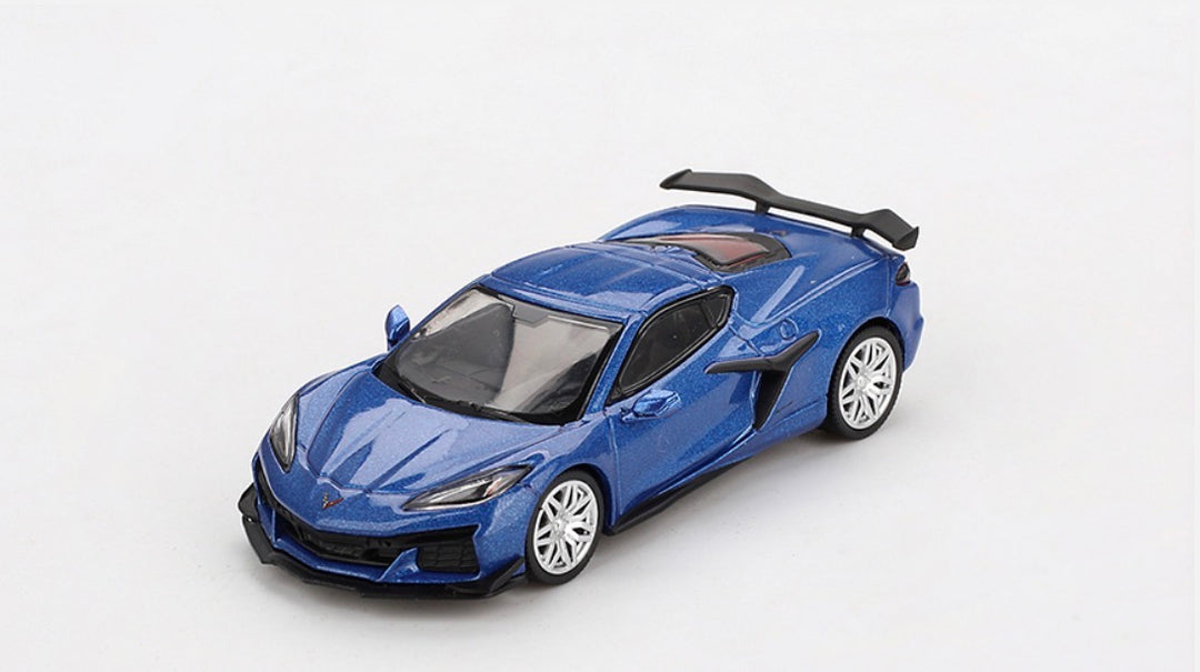 Mini GT Chevrolet Corvette Z06 2023 Elkhart Lake Blue Metallic
