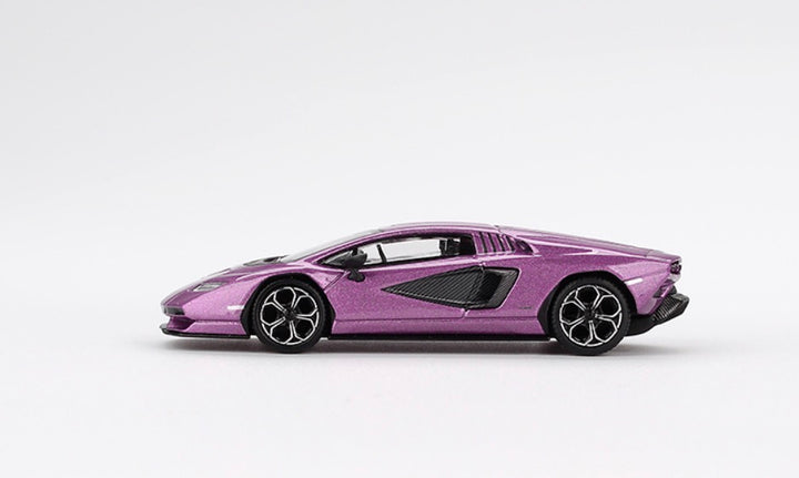 Mini GT Lamborghini Countach LPI 800-4 2022 Viola 30th