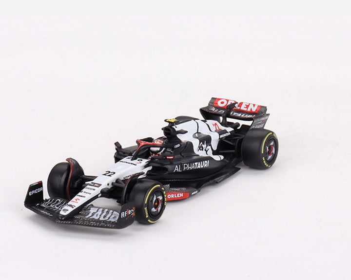 Mini GT AlphaTauri AT04 