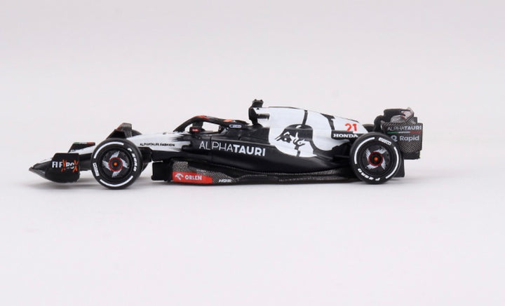 Mini GT AlphaTauri AT04 