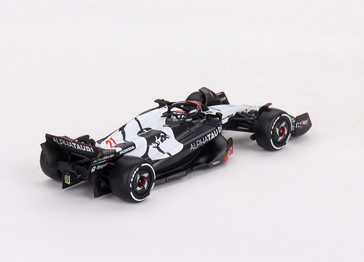 Mini GT AlphaTauri AT04 