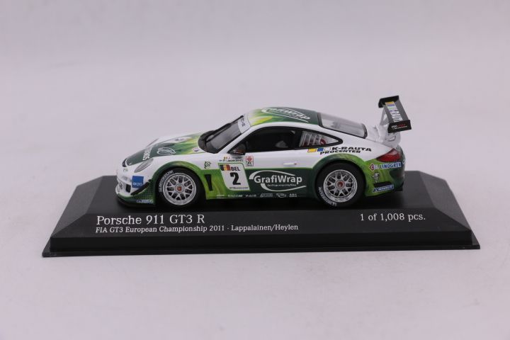 Minichamps Porsche 911 GT3 R FIA GT Championship 2011 - 1:43