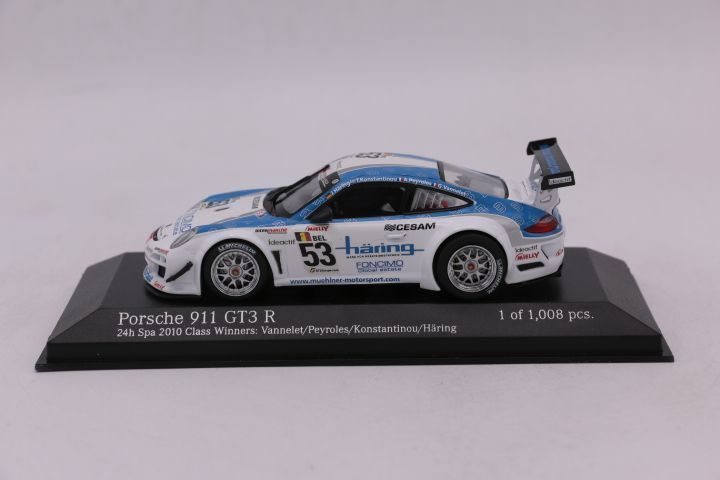 Minichamps Porsche 911 GT3 R, vainqueur de la catégorie aux 24 Heures de Spa 2010 - 1:43