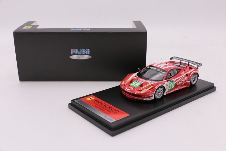 Fujimi Ferrari 458 Italia GT2  Luxury Racing 