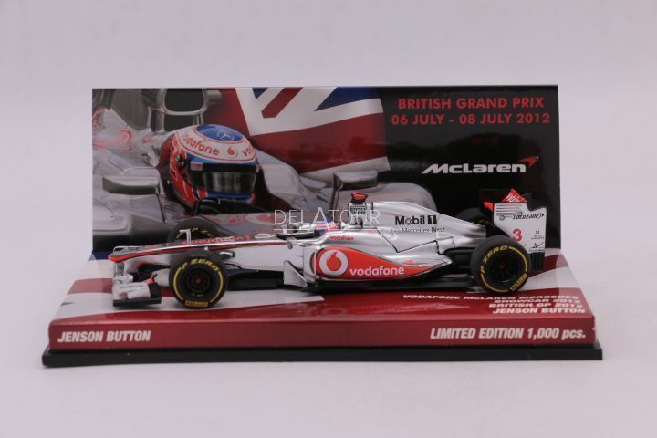 Minichamps McLaren Mercedes MP4-27 Showcar 