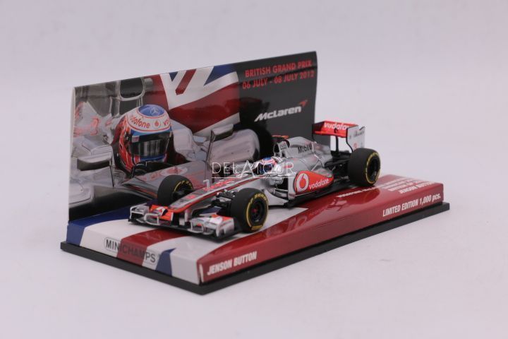 Minichamps McLaren Mercedes MP4-27 Showcar 
