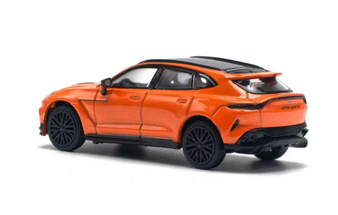 POP RACE Aston Martin DBX 707 Cosmos Orange - 1:64