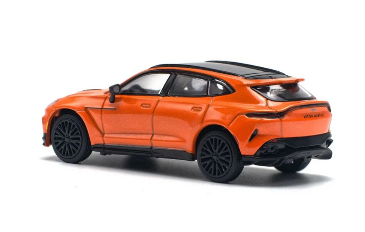POP RACE Aston Martin DBX 707 Cosmos Orange - 1:64
