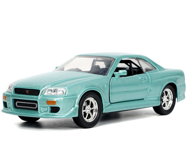 Nissan Skyline GT-R R34 verte de Jada et Brian dans Fast &amp; Furious