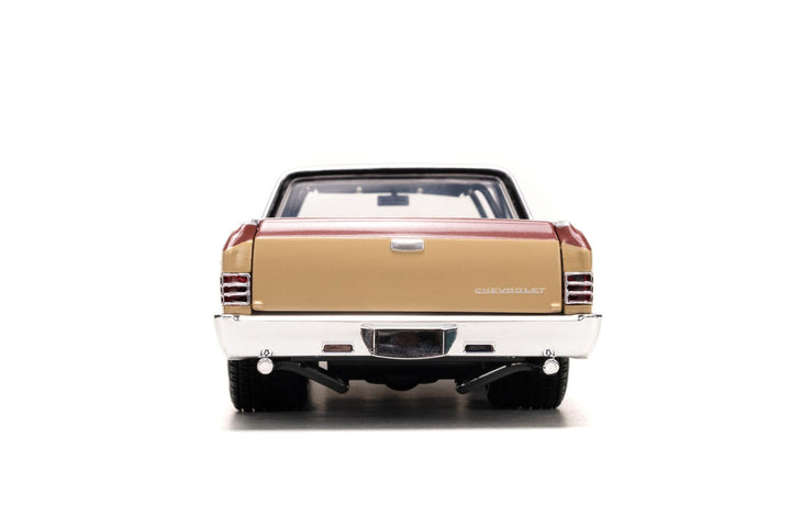 Jada Chevrolet El Camino &amp; Tasmanian Devil Bruin Loonley Tunes