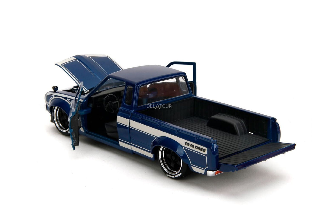 Jada Datsun 620 Pick Up Blauw JDM Tuners