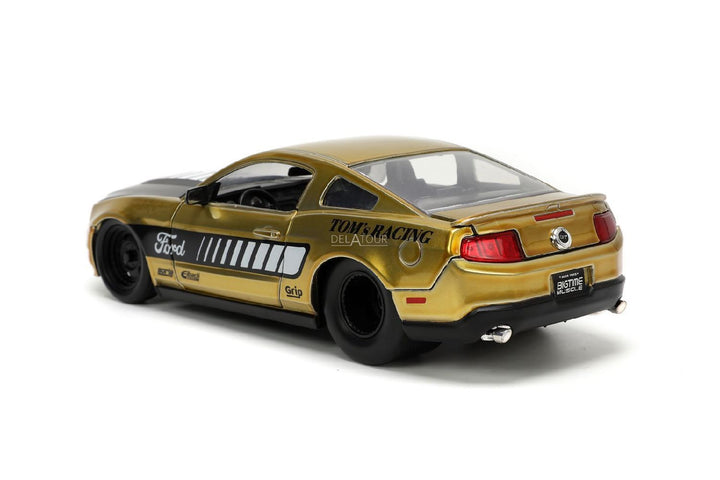 Jada Ford Mustang GT 2010 Or BigTime Muscle