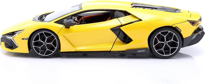 Maisto Lamborghini Revuelto Yellow 1:18