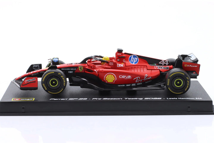 Burago Scuderia Ferrari SF-23 n° 44 L. Hamilton livrée de test 2025 1:43
