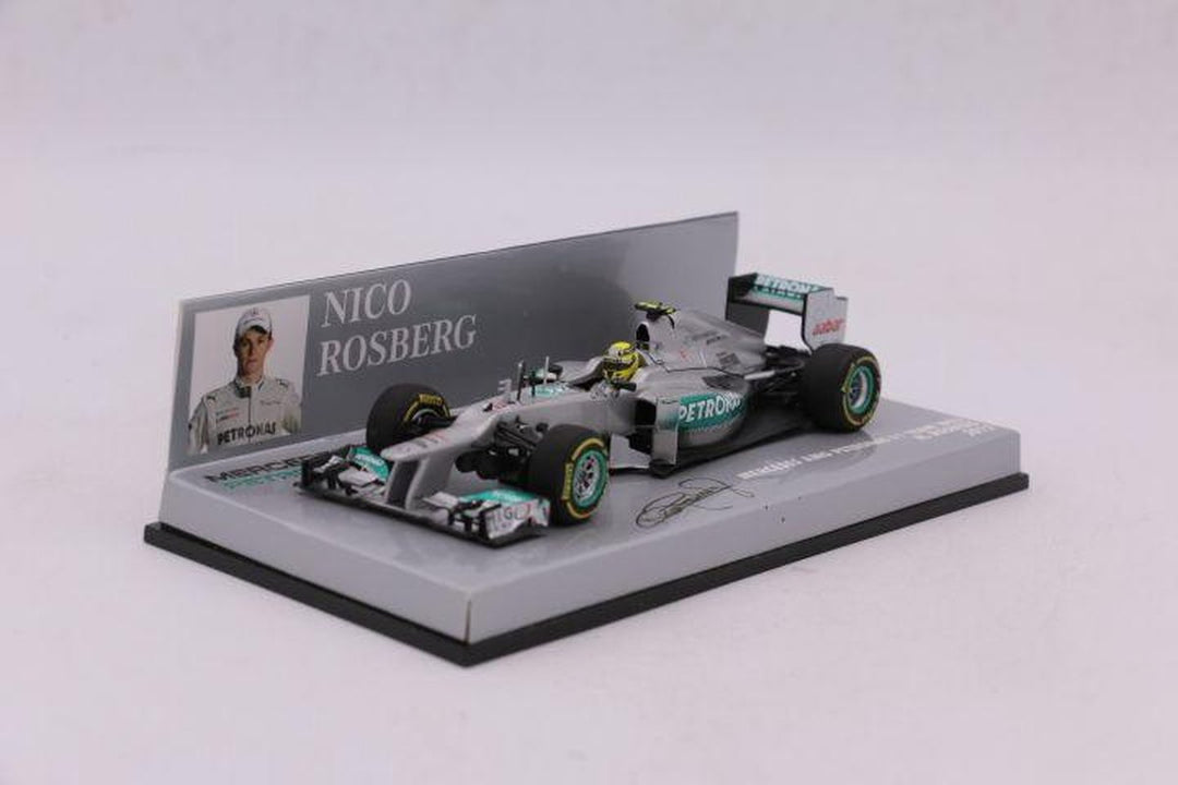 Minichamps Mercedes AMG Petronas W03 n° 8 Nico Rosberg 2012 1:43