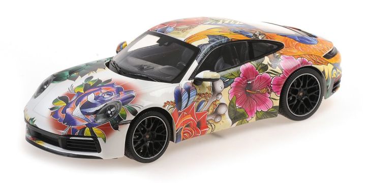 Porsche 911 Carrera 4S 2019 Flower Design