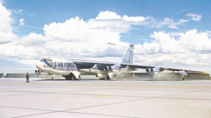 Boeing B-52G Stratofortress 1952