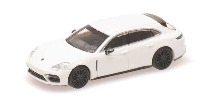 Porsche Panamera Sport Turbo S 2017 White