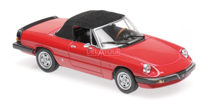 Alfa Romeo Spider 1983 Red