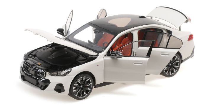 BMW I5 2023 White Metallic