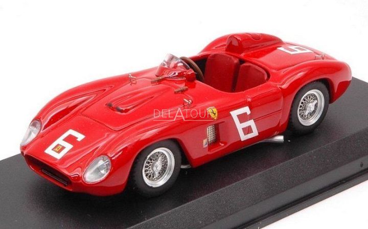 Ferrari 500TR #6 Winner Smartt Field 1956