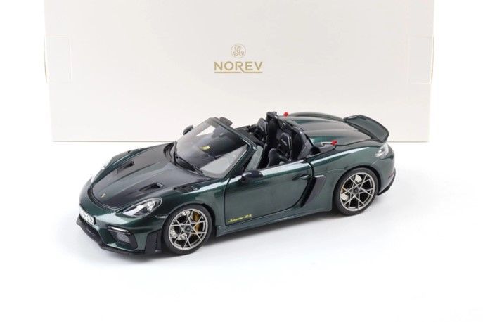 Porsche 718 Spider RS Weissage Packege 2023 Green