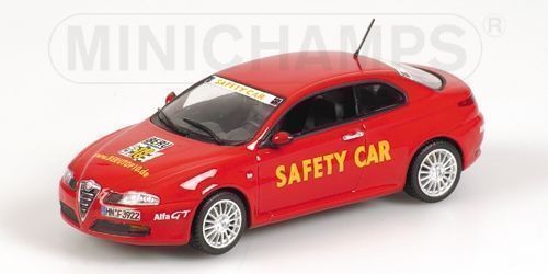 Alfa Romeo GT Safety Car Red