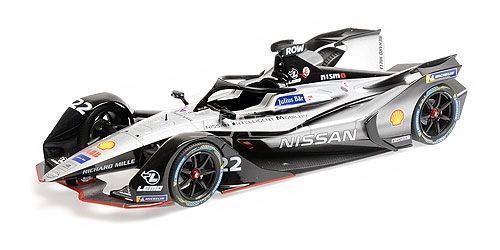 Nissan E. Dams #22 O. Rowland Formule E Season 5