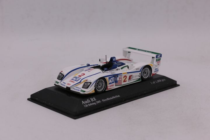 Audi R8 12H Sebring 2005