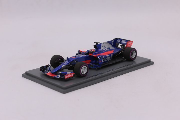 F1 Toro Rosso STR12 D. Kvyat  Australian GP 2017