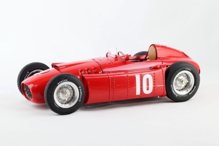 Lancia D50 #10 E. Castelotti De Pau GP 1955
