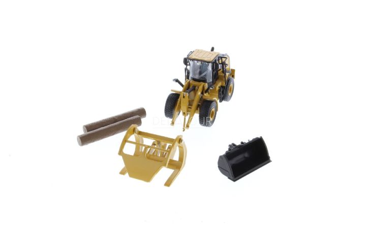 Caterpillar CAT950M Wheel Loader with Log Fork