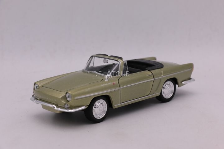 Renault Caravelle Metallic Green