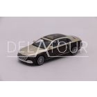 Mercedes Maybach S680 2024 Gold / Red Metallic