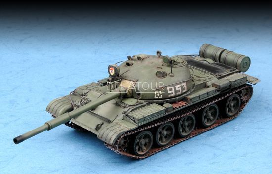 Russian T-62 Main Battle Tank Mod 1962