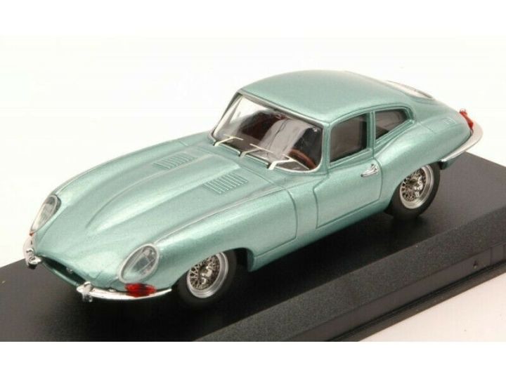 Jaguar E-Type Coupe 1961 Light Green
