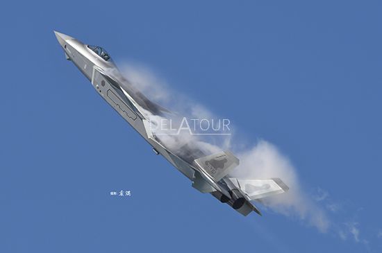 J-20 Mighty Dragon
