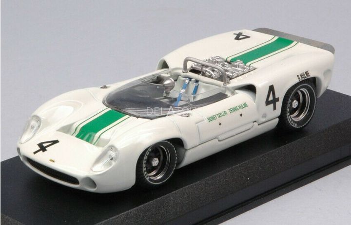 Lola T70 Spider #4 Oulton Park 1965