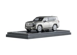 Toyota Land Cruiser LC300-ZX Gold