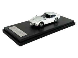 White Toyota 2000GT