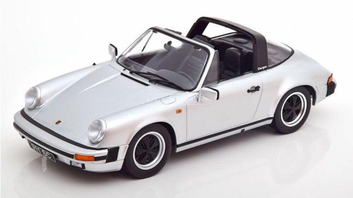 Porsche 911SC Targa 1983 Silver