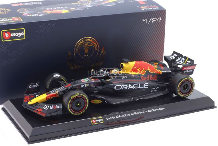 Red Bull RB18 #33 M. Verstappen 2022 Abu Dhabi