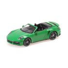 Porsche 992 Turbo S Cabriolet 2020 Vert