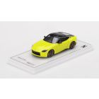 Nissan Z Proto Jaune / Noir Toit