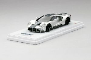 Ford GT 2015 Chicago  Auto Show Ingot Silver