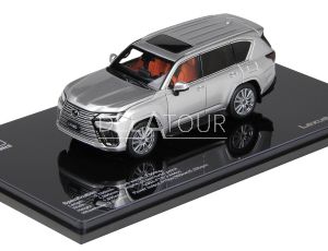 Lexus LX600 Silver